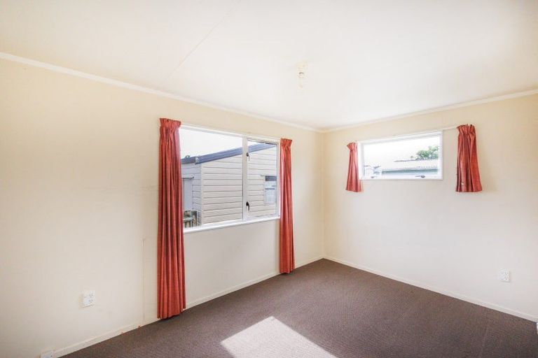 Photo of property in 30 Pembroke Street, Highbury, Palmerston North, 4412