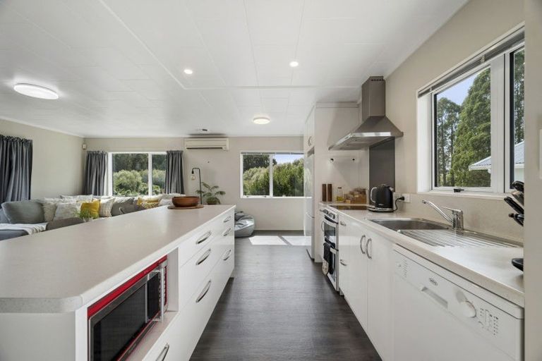 Photo of property in 19b Augustus Earle Place, Pukehangi, Rotorua, 3015