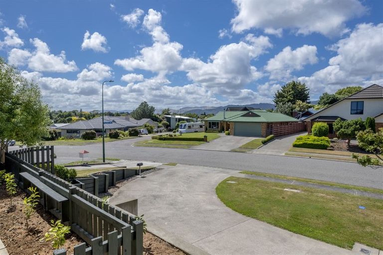 Photo of property in 11 Claremont Rise, Levin, 5510