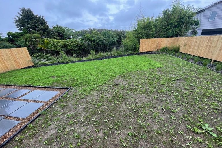 Photo of property in 40e Evelyn Place, Hillcrest, Auckland, 0627