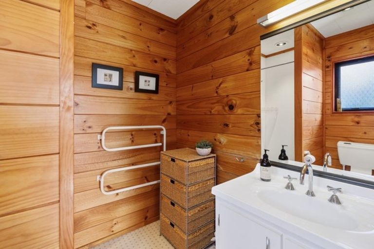 Photo of property in 3 Te Kuru Lane, Pukawa Bay, Turangi, 3381