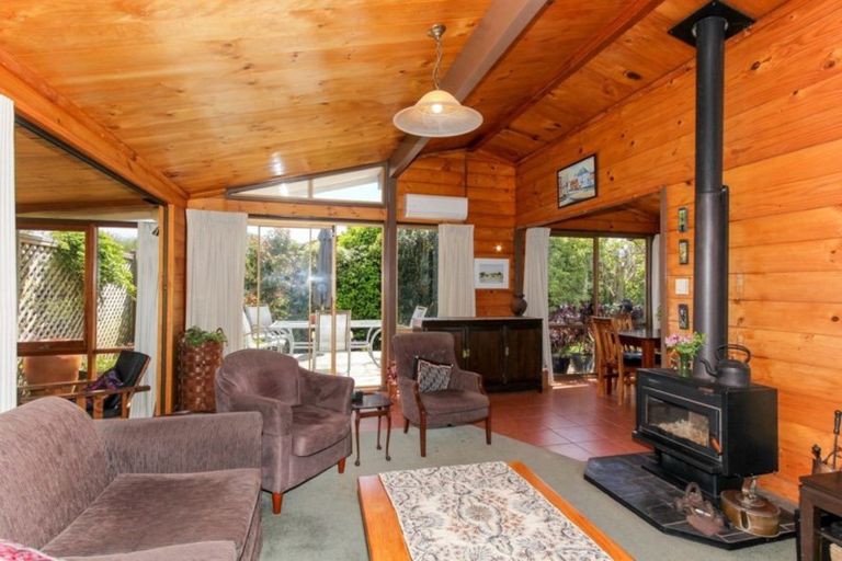 Photo of property in 17a Record Street, Fitzroy, New Plymouth, 4312