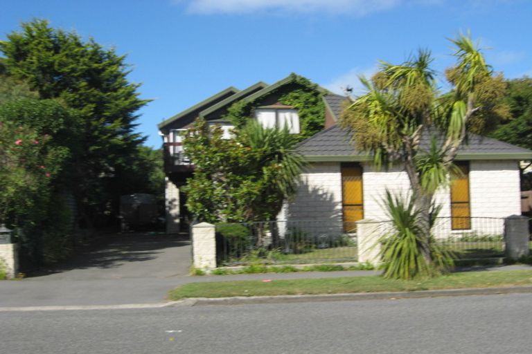 Photo of property in 2/75 Rocking Horse Road, Southshore, Christchurch, 8062