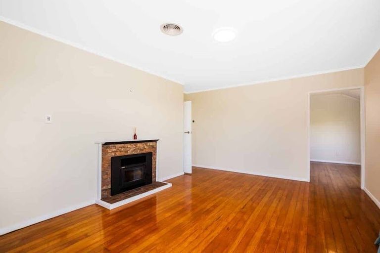 Photo of property in 19 Gloucester Street, Cannons Creek, Porirua, 5024