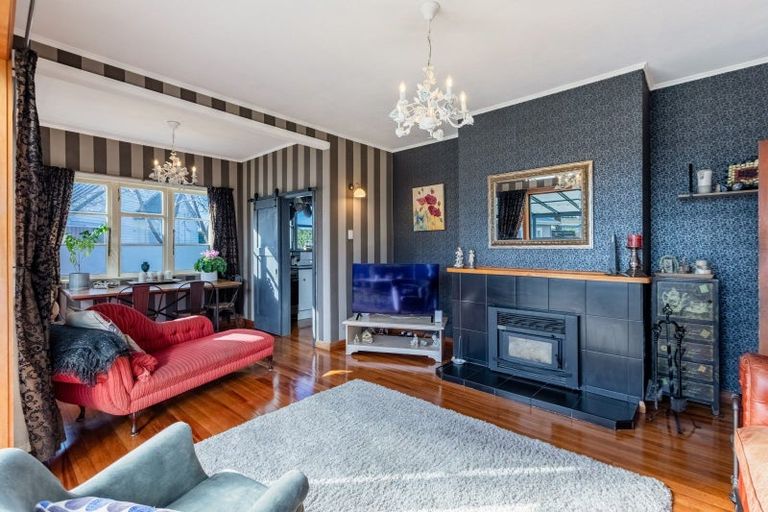 Photo of property in 79 Latham Street, Marewa, Napier, 4110