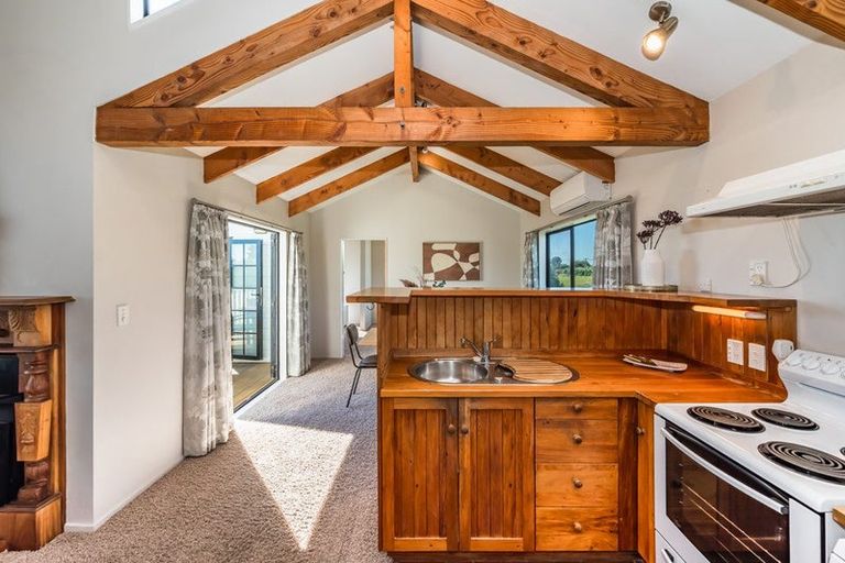 Photo of property in 343 Te Horo Beach Road, Te Horo Beach, Otaki, 5581