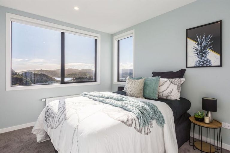 Photo of property in 8 Skysail Lane, Whitby, Porirua, 5024