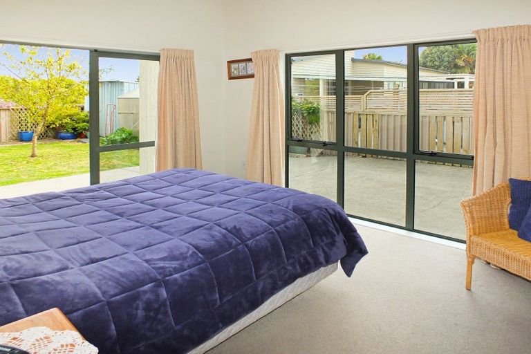 Photo of property in 14 Clyde Street, Foxton, 4814