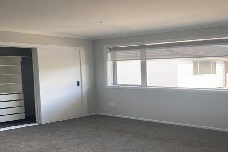 Photo of property in 13 John Reynolds Square, Hutt Central, Lower Hutt, 5010