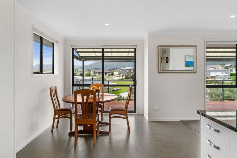 Photo of property in 13 Spinifex Road, Mangawhai Heads, Mangawhai, 0505