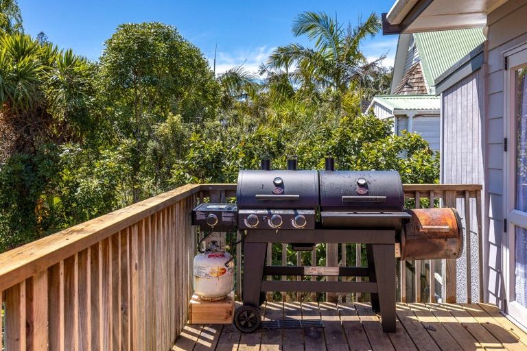 Photo of property in 5 Korora Road, Oneroa, Waiheke Island, 1081