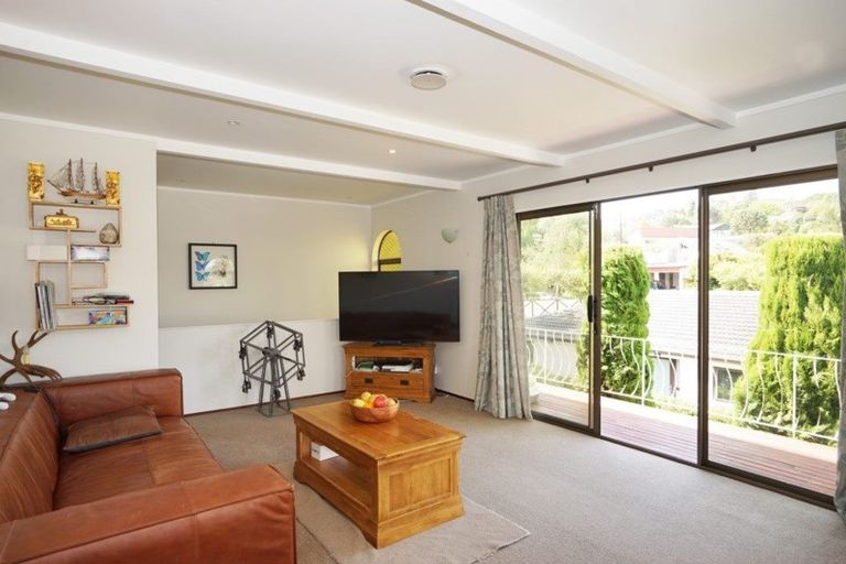 Photo of property in 86 Porritt Avenue, Chatswood, Auckland, 0626