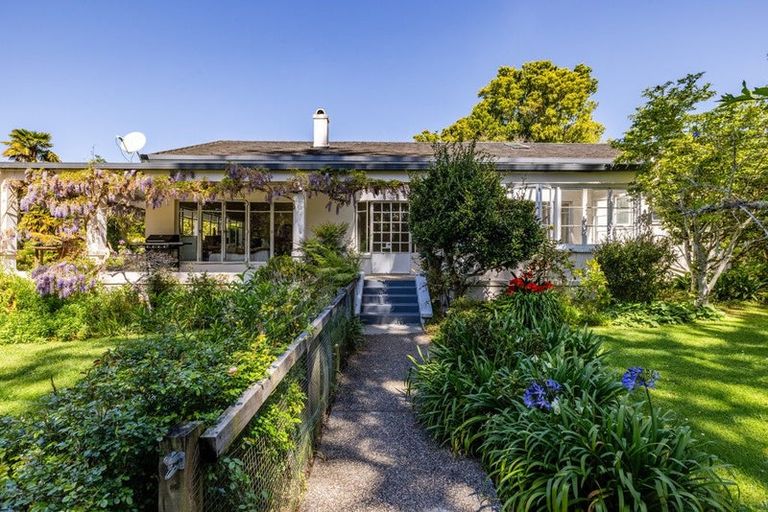 Photo of property in 408 Kerikeri Road, Kerikeri, 0230