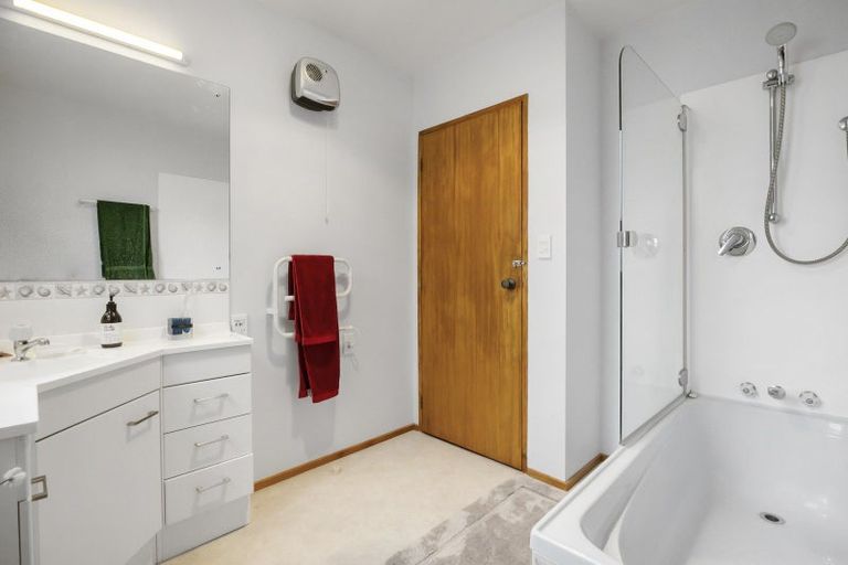 Photo of property in 15 Helensburgh Road, Halfway Bush, Dunedin, 9010