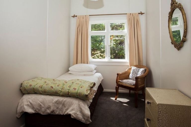 Photo of property in 10 Sheppard Place, St Albans, Christchurch, 8014