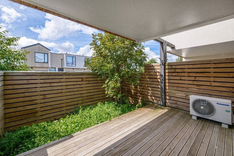 Photo of property in 1/16 Parson Lane, Papatoetoe, Auckland, 2025