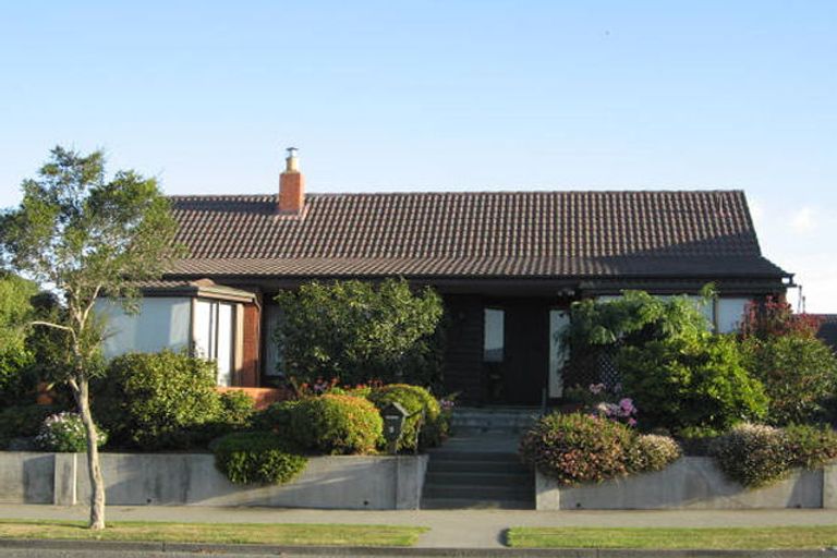 Photo of property in 2 Orbell Street, Highfield, Timaru, 7910