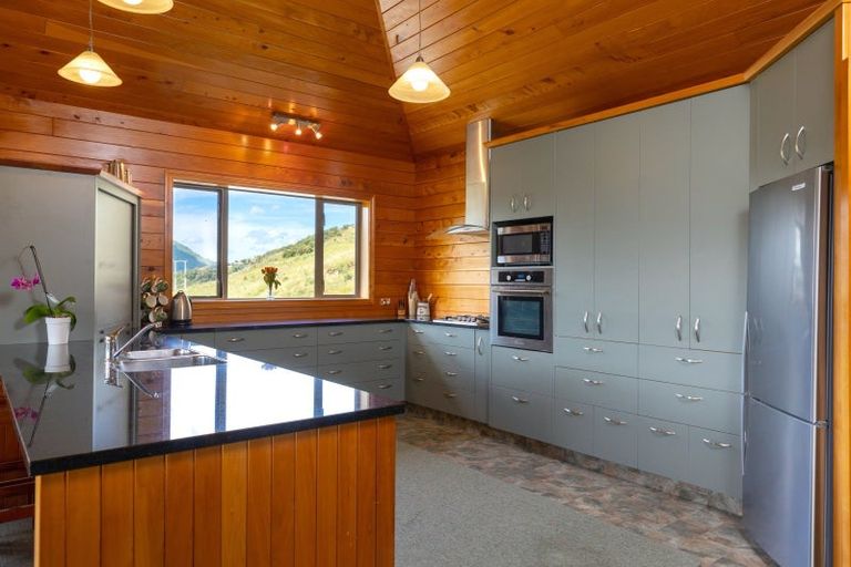 Photo of property in 888 Queen Charlotte Drive, Linkwater, Picton, 7281