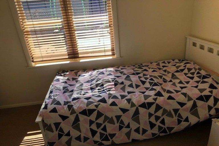 Photo of property in 22 Baroda Street, Khandallah, Wellington, 6035