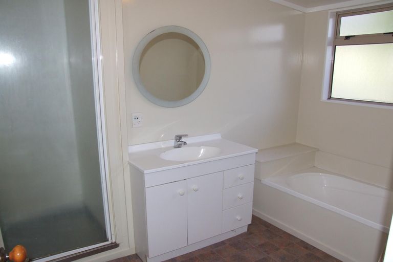 Photo of property in 59 Rotokawa Street, Taupo, 3330