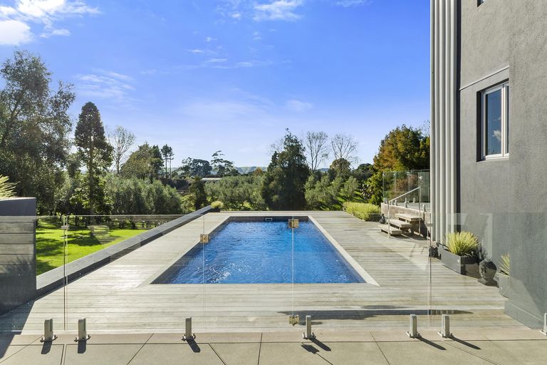 Property details for 15 Old Coach Way, Ramarama, Drury, 2579