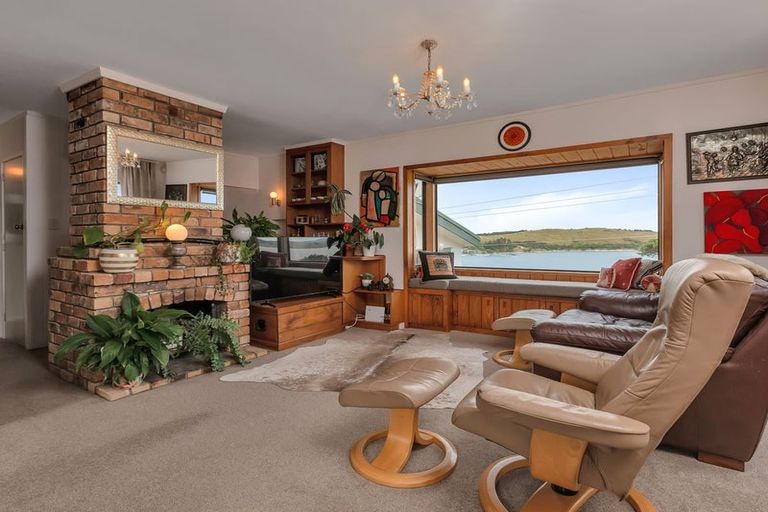 Photo of property in 9 Weir Crescent, Onerahi, Whangarei, 0110