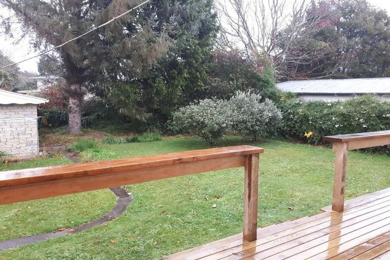 Photo of property in 166 Roslyn Road, Levin, 5510