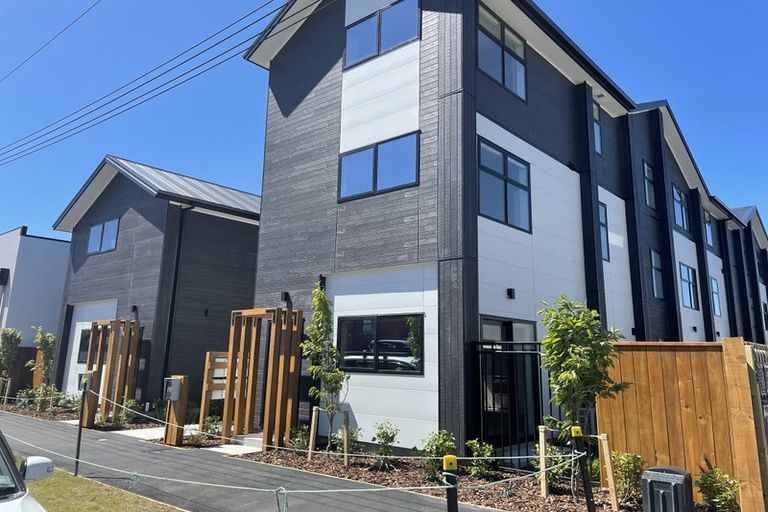 Photo of property in 18a Hayton Road, Wigram, Christchurch, 8042