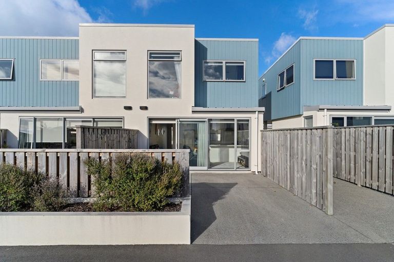 Photo of property in 31 Reynolds Place, Papamoa Beach, Papamoa, 3118