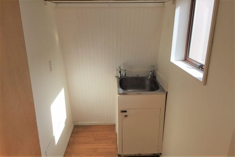 Photo of property in 37a London Road, Korokoro, Lower Hutt, 5012