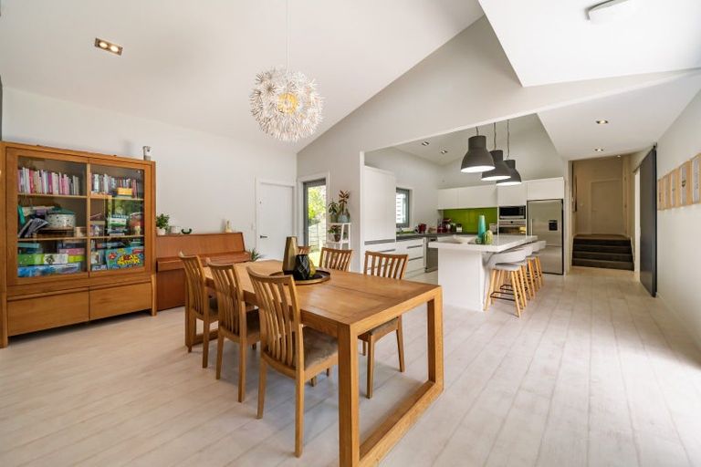 Photo of property in 9 Sylvan Way, Silverstream, Upper Hutt, 5019