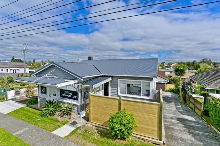 Photo of property in 2/61 Shakespeare Road, Milford, Auckland, 0620