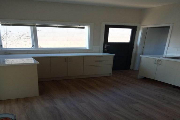 Photo of property in 15 Owles Terrace, New Brighton, Christchurch, 8061