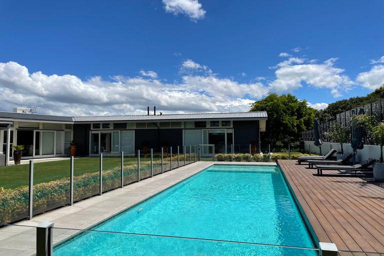 Photo of property in 15 Goodger Street, Waipukurau, 4200