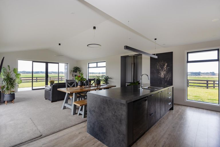 Photo of property in 62a Springfield Road, Totara, Oamaru, 9492