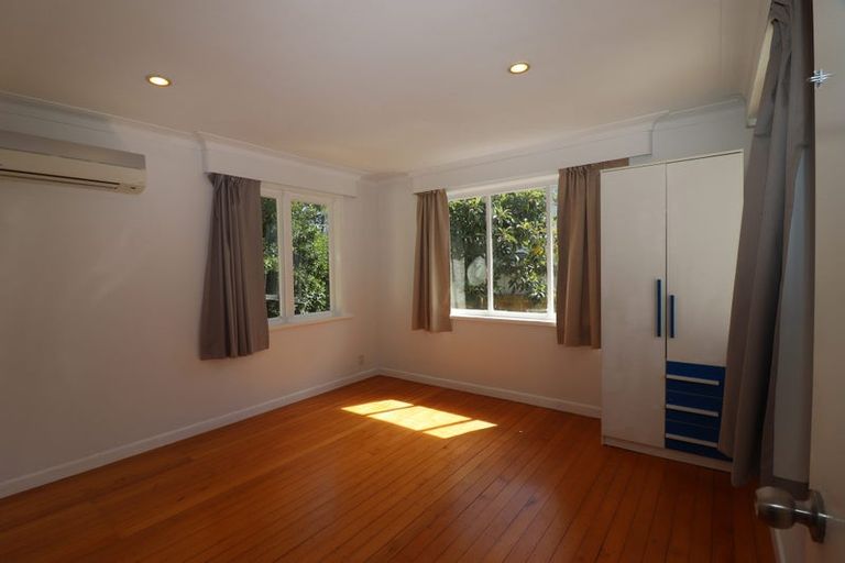 Photo of property in 1/41 Pomaria Road, Henderson, Auckland, 0610