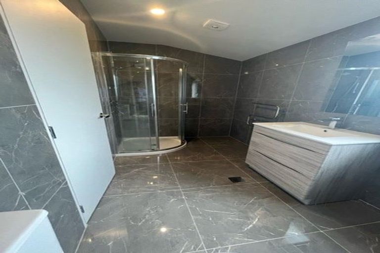 Photo of property in 4a Geordie Street, Henderson, Auckland, 0612