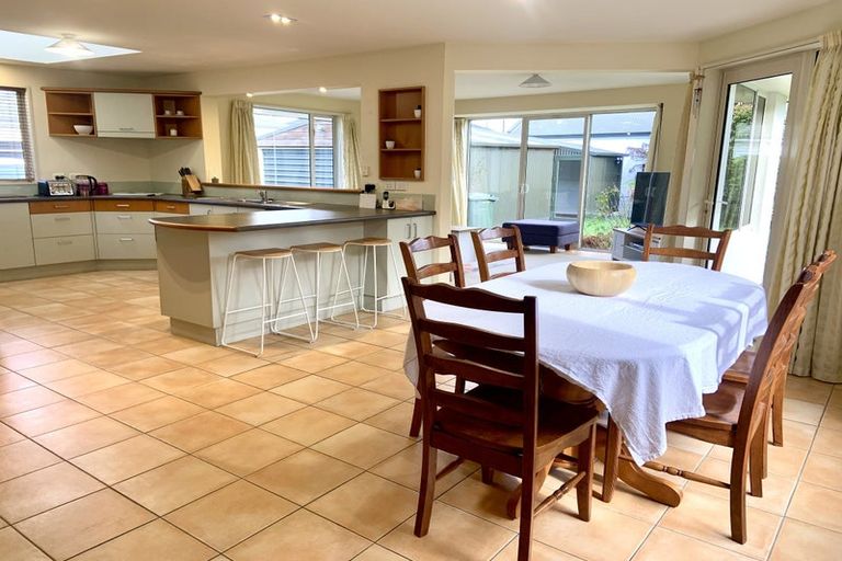 Photo of property in 469a Ilam Road, Bryndwr, Christchurch, 8052