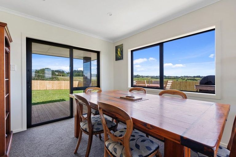 Photo of property in 592 Mangorei Road, Mangorei, New Plymouth, 4371