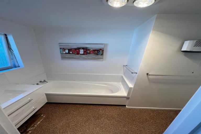 Photo of property in 45 Kuaka Crescent, Bromley, Christchurch, 8062