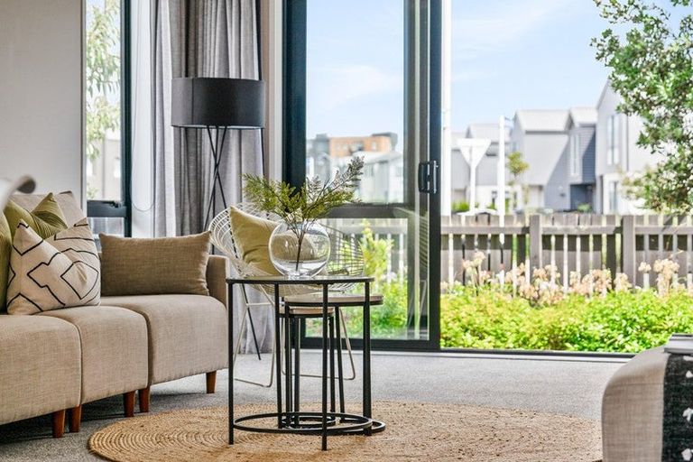 Photo of property in 62 Nugget Avenue, Hobsonville, Auckland, 0616