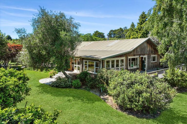 Photo of property in 128 Kina Peninsula Road, Tasman, Upper Moutere, 7173