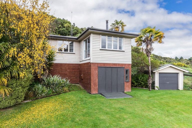 Photo of property in 19 Poriwira Drive, Kuratau, Turangi, 3381