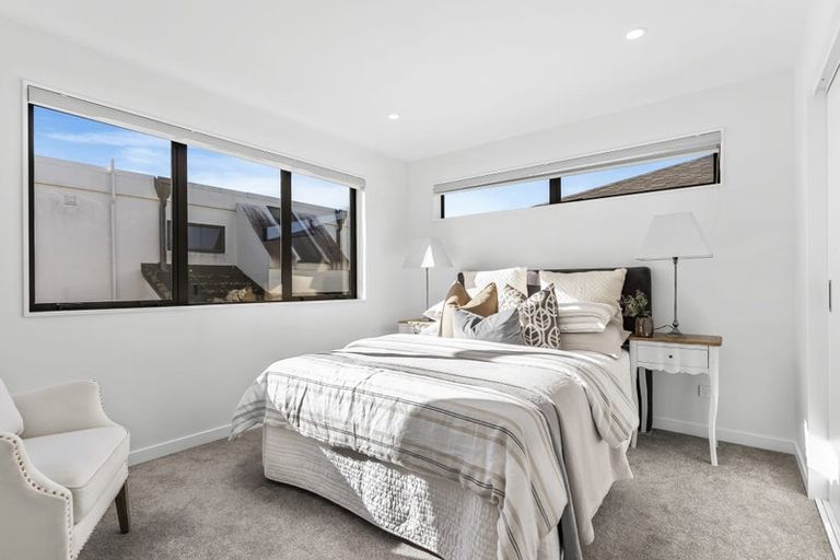 Photo of property in 106b Coronation Road, Hillcrest, Auckland, 0627