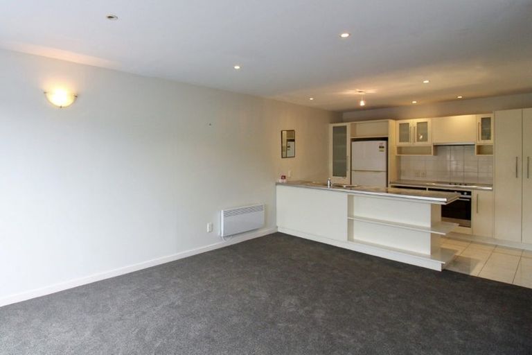 Photo of property in 44a Fairview Crescent, Kelburn, Wellington, 6012