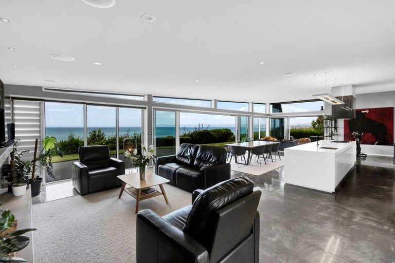 Photo of property in 137 Turangi Road, Motunui, Waitara, 4383