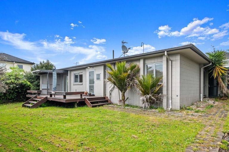 Photo of property in 1/10 Elliot Street, Howick, Auckland, 2014