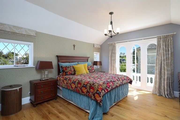 Photo of property in 214 Collingwood Street, Nelson South, Nelson, 7010