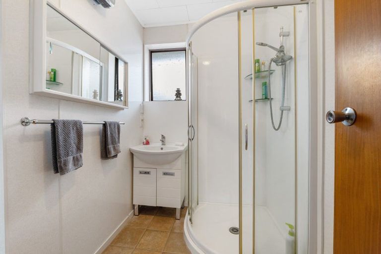 Photo of property in 1/12 Hori Street, Vogeltown, New Plymouth, 4310