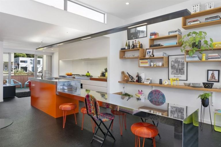 Photo of property in Marrakech Cafe, 15/305 Evans Bay Parade, Hataitai, Wellington, 6021